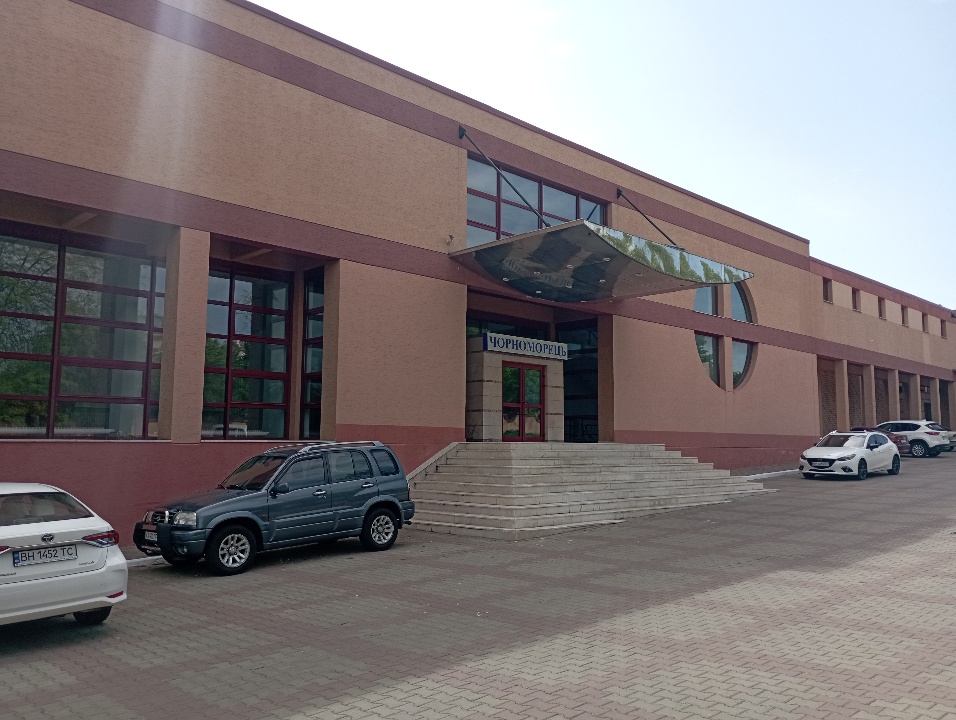 СЕТАМ продає арештований спортивно-оздоровчий комплекс у м. Одеса - Фото